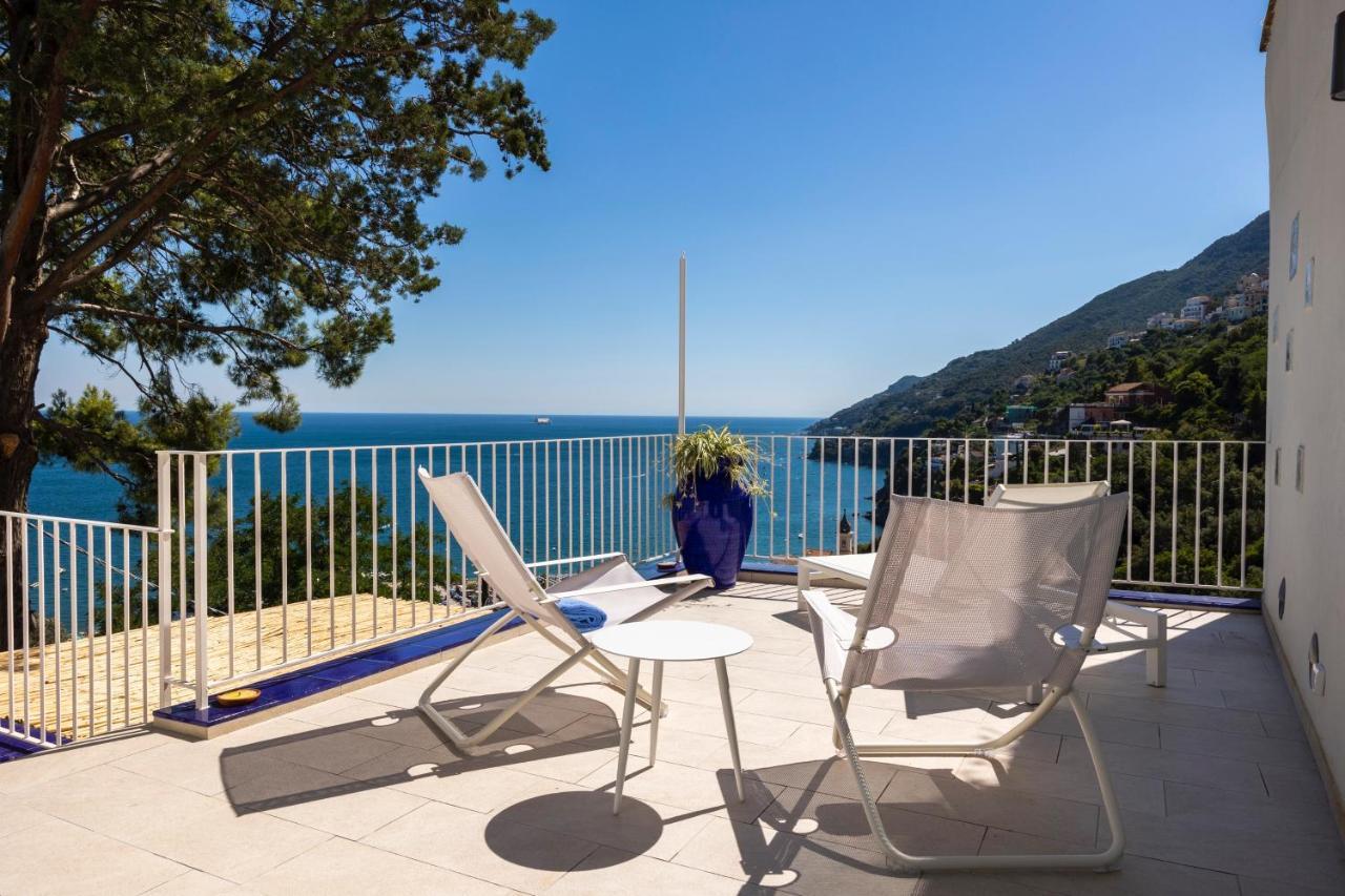 Decori Suites Amalfi Coast - Free Parking Vietri sul Mare Exterior photo